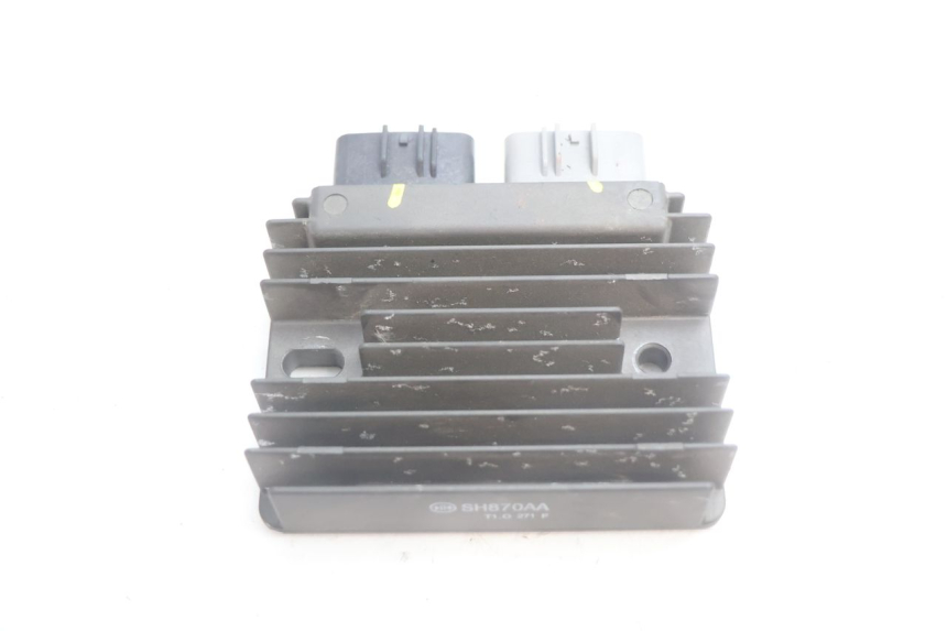 photo de REGULADOR DE CARGA PIAGGIO MP3 HPE 530 (2022 - 2026) - Detalhe da peça