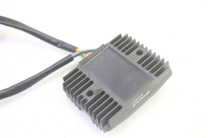 photo de REGULADOR DE CARGA PIAGGIO MP3 LT 400 (2007 - 2012) - Vista geral
