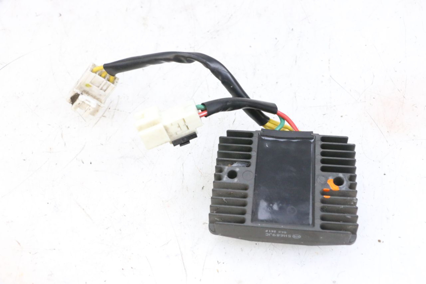 photo de REGULADOR DE CARGA PIAGGIO MP3 500 (2014 - 2017) - Zoom do estado de desgaste