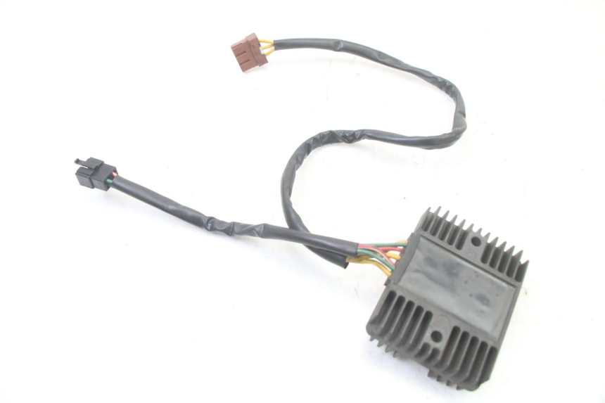 photo de REGULADOR DE CARGA PIAGGIO MP3 500 (2011 - 2015) - Outro ângulo de visão