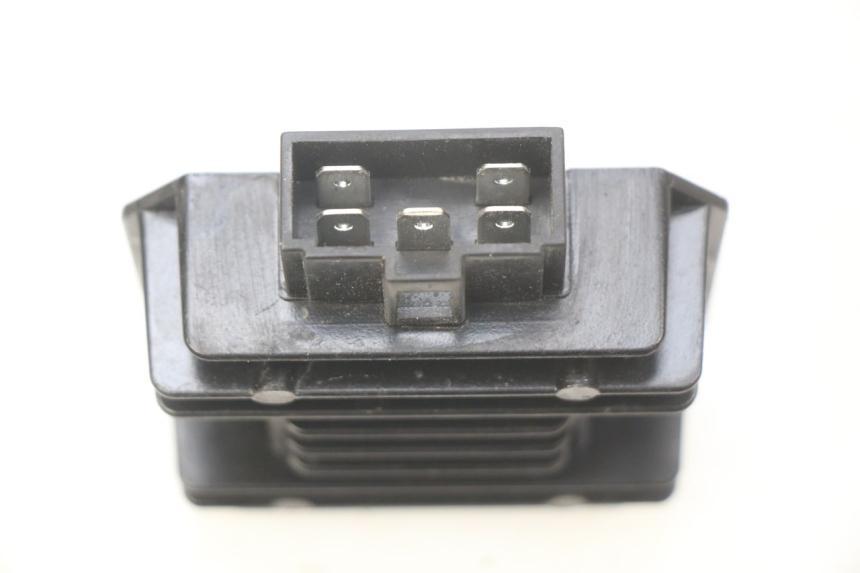 photo de REGULADOR DE CARGA YAMAHA N-MAX NMAX 125 (2017 - 2020) - Detalhe da peça