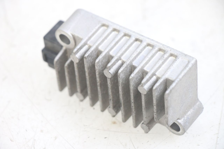 photo de REGULADOR DE CARGA YAMAHA NEOS NEO'S 4T 50 (2008 - 2016) - Detalhe da peça