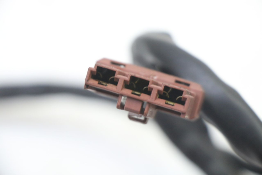 photo de REGULADOR DE CARGA GILERA NEXUS 125 (2009 - 2013) - Pontos de fixação