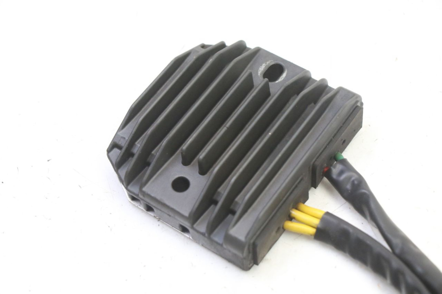 photo de REGULADOR DE CARGA HONDA NTV DEAUVILLE ABS 700 (2007 - 2016) - Outro ângulo de visão