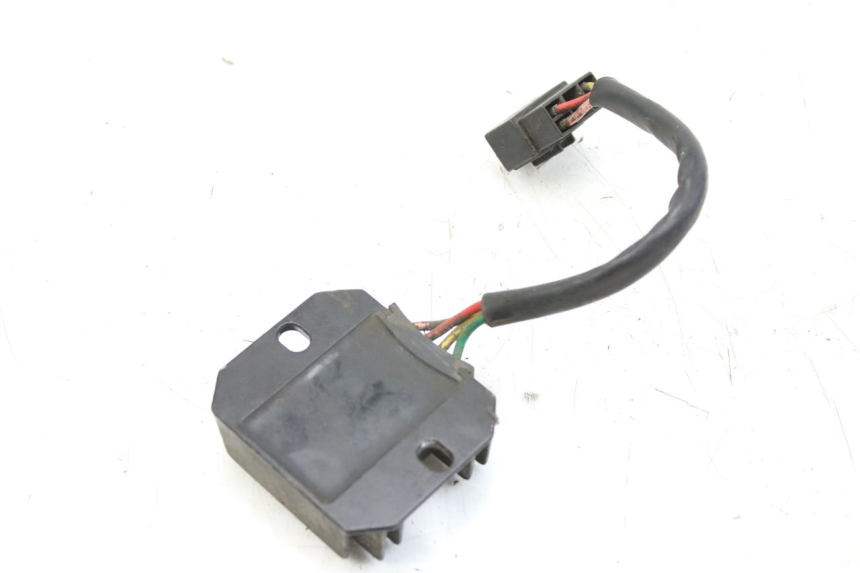 photo de REGULADOR DE CARGA SYM ORBIT 2 4T 50 (2018 - 2022) - Zoom do estado de desgaste