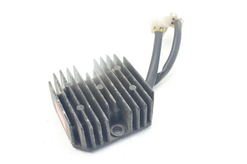 photo de REGULADOR DE CARGA KYMCO PEOPLE 250 (2004 - 2008) - Detalhe da peça