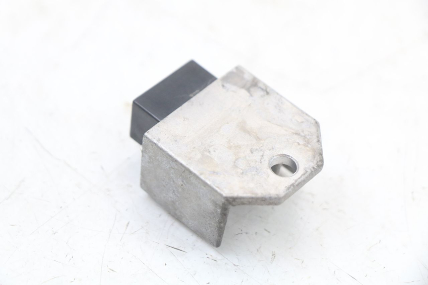 photo de REGULADOR DE CARGA PEUGEOT ELYSTAR 50 (2002 - 2014) - Detalhe da peça
