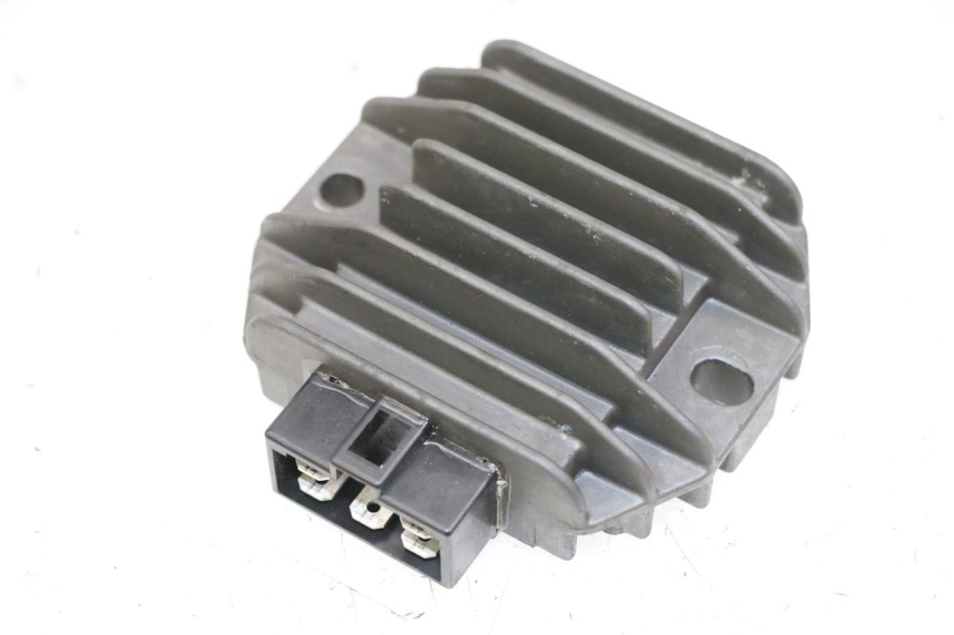 photo de REGULADOR DE CARGA PIAGGIO VESPA LX 150 (2005 - 2013) - Vista principal