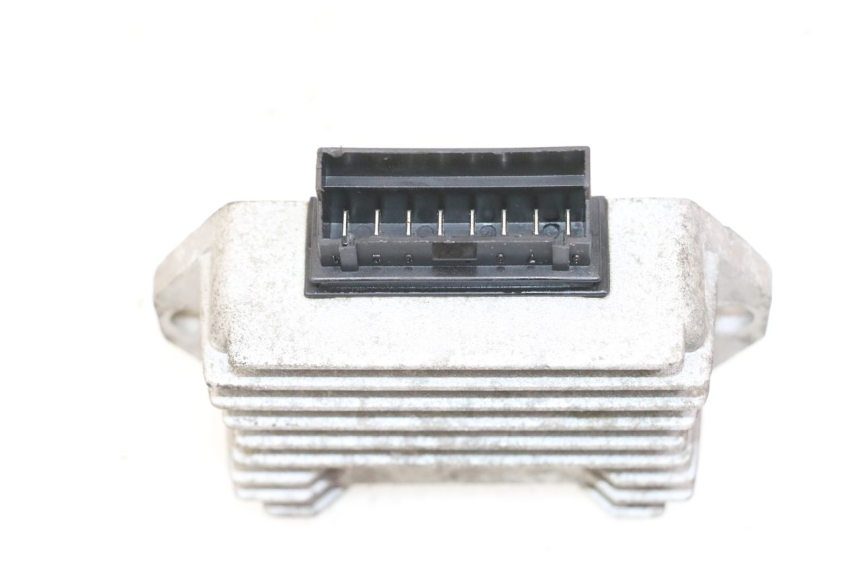 photo de REGULADOR DE CARGA PIAGGIO VESPA S 2T 50 (2007 - 2014) - Detalhe da peça