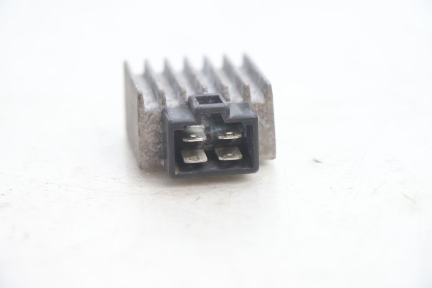photo de REGULADOR DE CARGA RAZZO QTR 50 (2011 - 2018) - Zoom do estado de desgaste
