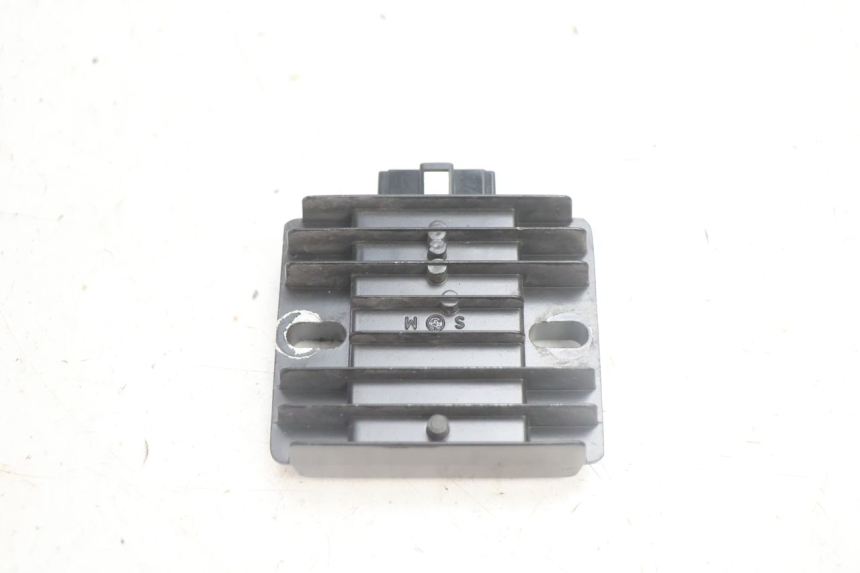 photo de REGULADOR DE CARGA JM MOTORS R-MAX TECH 50 (2024 - 2026) - Detalhe da peça