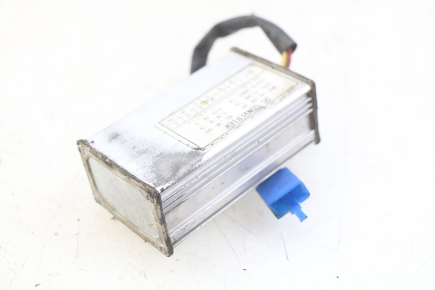 photo de REGULADOR DE CARGA RED ELECTRIC RED E PRO 1 (2017 - 2019) - Ampliação técnica