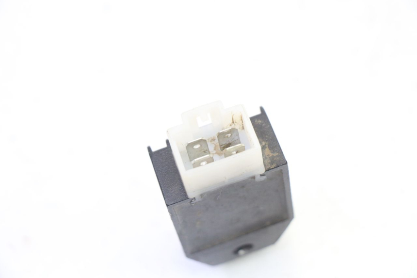 photo de REGULADOR DE CARGA APOLLO RFZ 150 - Outro ângulo de visão