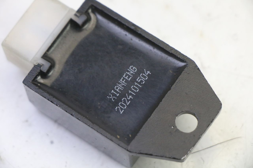 photo de REGULADOR DE CARGA APOLLO RFZ 125 - Ampliação técnica