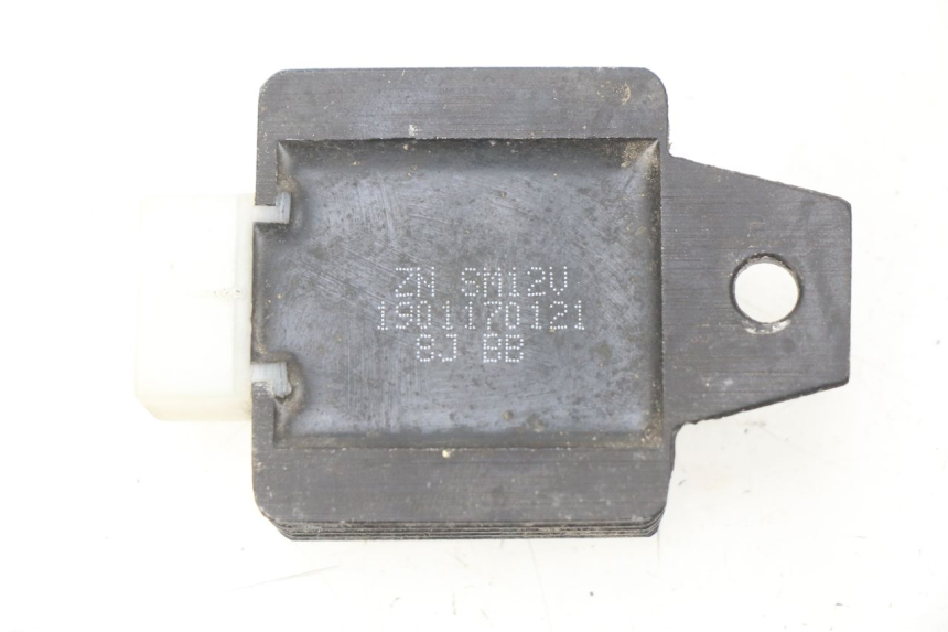 photo de REGULADOR DE CARGA TNT MOTOR ROMA 10' 4T 50 (2007 - 2018) - Zoom do estado de desgaste