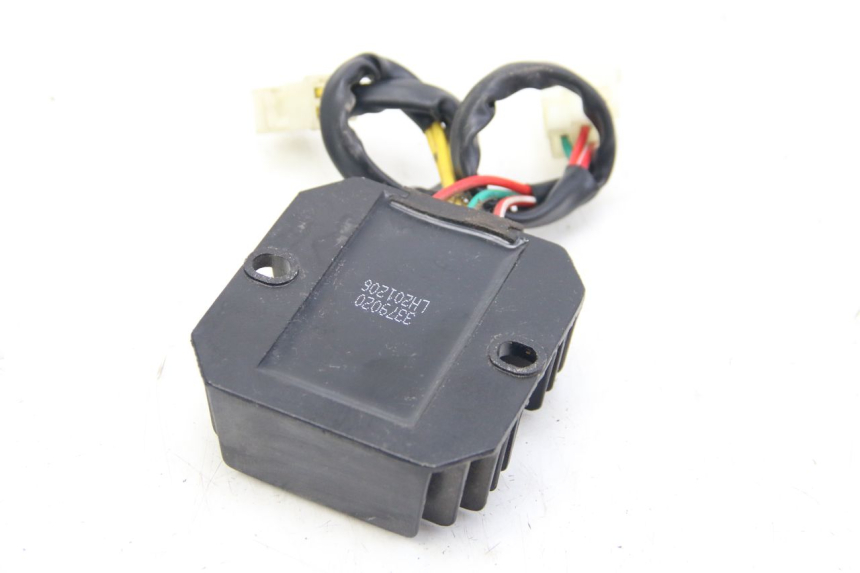 photo de REGULADOR DE CARGA TNT MOTOR ROMA 10' 4T 50 (2019 - 2022) - Detalhe da peça
