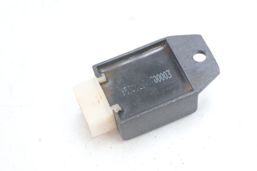 photo de REGULADOR DE CARGA TNT MOTOR ROMA 12' 2T 50 (2007 - 2018) - Outro ângulo de visão