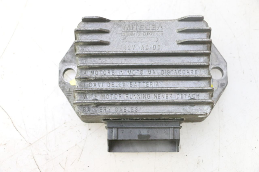 photo de REGULADOR DE CARGA GILERA RUNNER SP 50 (2002 - 2004) - Vista principal