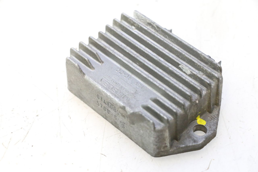 photo de REGULADOR DE CARGA GILERA RUNNER SP 50 (2002 - 2004) - Ampliação técnica