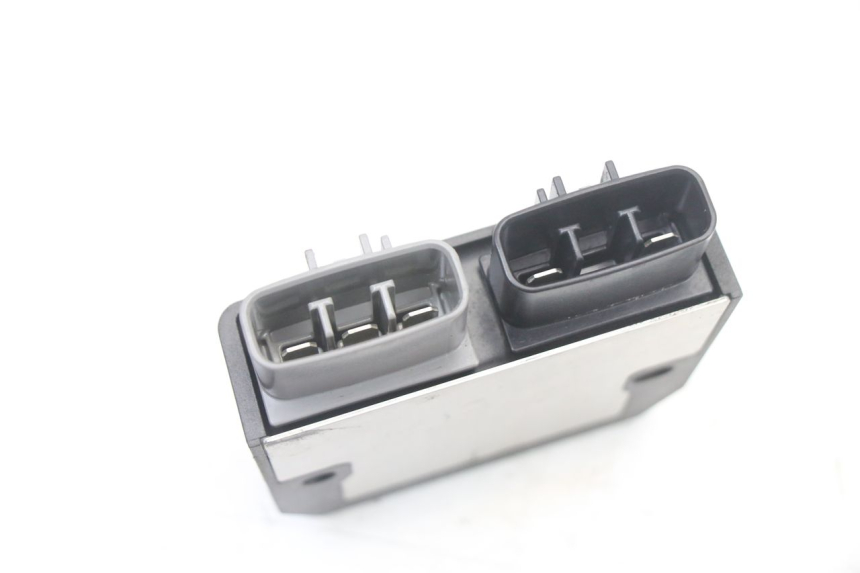 photo de REGULADOR DE CARGA BMW S RR ABS S1000RR 1000 (2015 - 2018) - Zoom do estado de desgaste