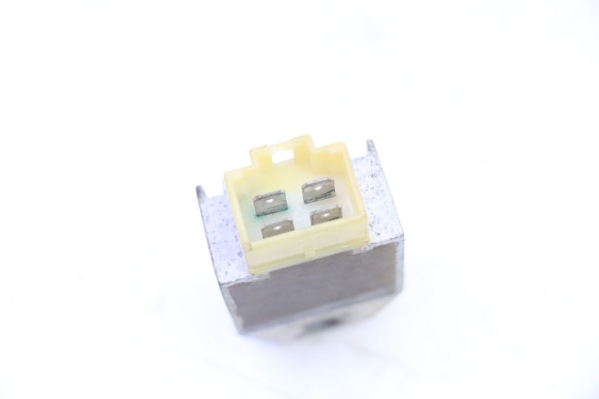 photo de REGULADOR DE CARGA HYTRACK S 150 (2003 - 2011) - Zoom do estado de desgaste