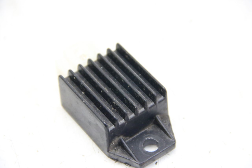 photo de REGULADOR DE CARGA JM MOTORS SANTANA 50 (2014 - 2023) - Detalhe da peça