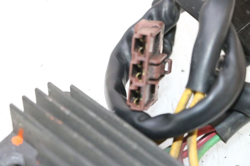 photo de REGULADOR DE CARGA PEUGEOT SATELIS COMPRESSOR K15 125 (2006 - 2009) - Vista geral