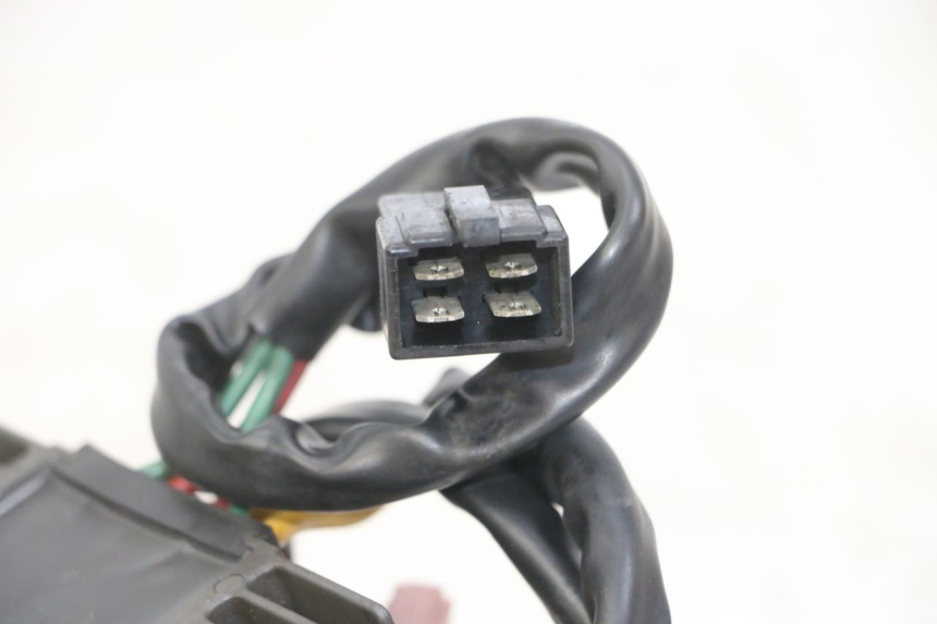 photo de REGULADOR DE CARGA PEUGEOT SATELIS 125 (2013 - 2018) - Ampliação técnica