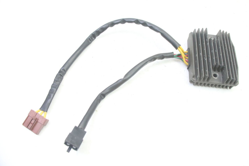 photo de REGULADOR DE CARGA PEUGEOT SATELIS 250 (2006 - 2012) - Detalhe da peça