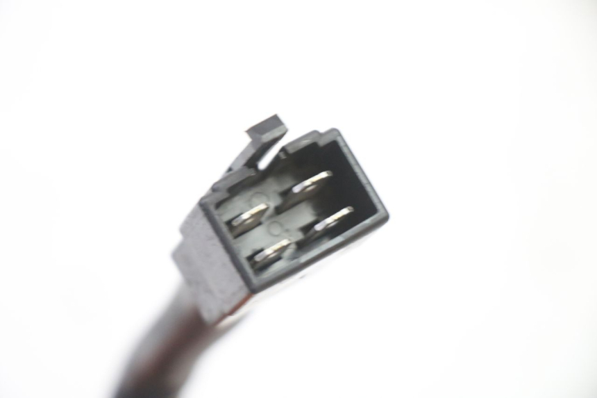 photo de REGULADOR DE CARGA PEUGEOT SATELIS 250 (2006 - 2012) - Ampliação técnica