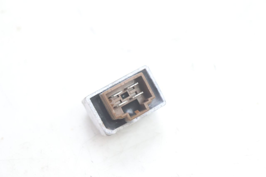photo de REGULADOR DE CARGA HONDA SCV LEAD 100 (2003 - 2007) - Zoom do estado de desgaste