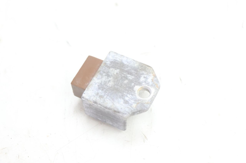 photo de REGULADOR DE CARGA HONDA SCV LEAD 100 (2003 - 2007) - Outro ângulo de visão