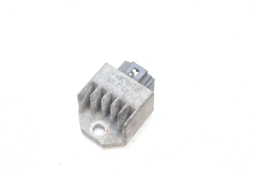 photo de REGULADOR DE CARGA PEUGEOT SPEEDFIGHT 2 AC 50 (2000 - 2009) - Detalhe da peça