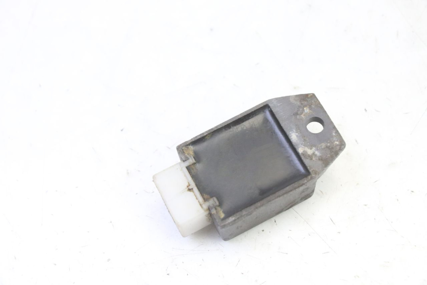photo de REGULADOR DE CARGA PEUGEOT SPEEDFIGHT 3 AIR 50 (2009 - 2015) - Zoom do estado de desgaste