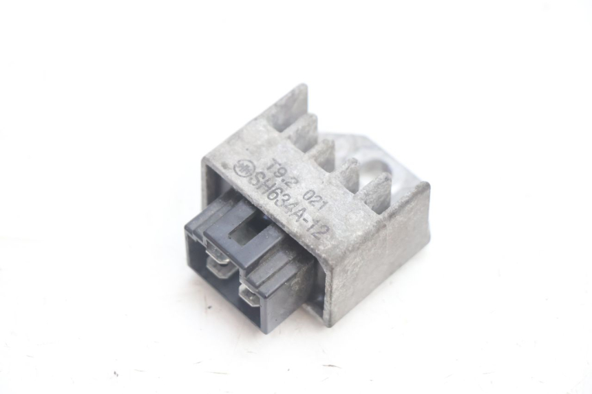 photo de REGULADOR DE CARGA PEUGEOT SPEEDFIGHT LC 50 (1996 - 2002) - Vista principal