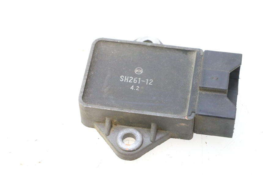 photo de REGULADOR DE CARGA HONDA ST PAN EUROPEAN 1100 (1990 - 2002) - Outro ângulo de visão