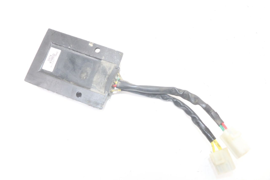 photo de REGULADOR DE CARGA KYMCO SUPER 8 4T 50 (2021 - 2024) - Outro ângulo de visão