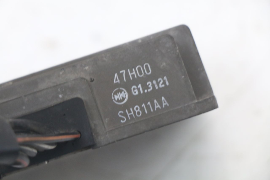 photo de REGULADOR DE CARGA SUZUKI GSR 750 (2011 - 2017) - Outro ângulo de visão