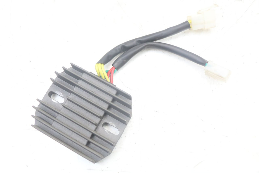 photo de REGULADOR DE CARGA SUZUKI SV N 650 (1999 - 2002) - Vista principal