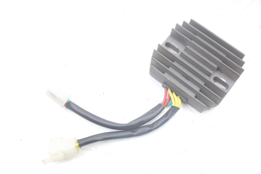 photo de REGULADOR DE CARGA SUZUKI SV N 650 (1999 - 2002) - Detalhe da peça