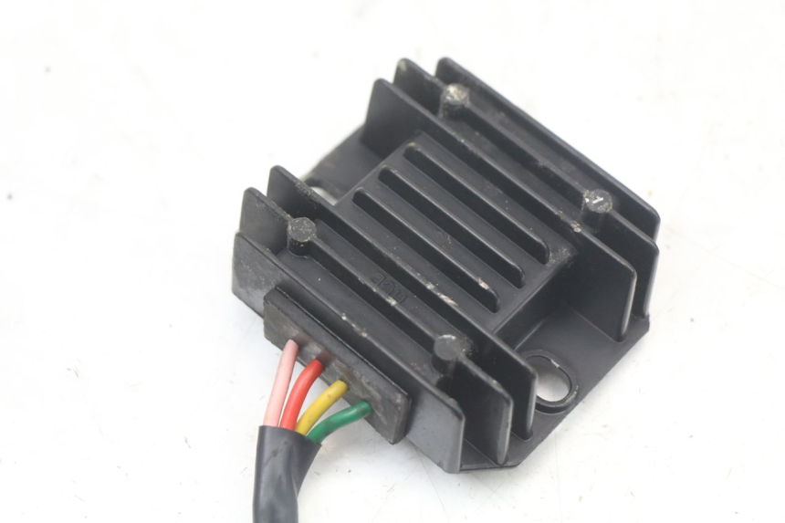 photo de REGULADOR DE CARGA SYM ORBIT 2 4T 50 (2018 - 2022) - Zoom do estado de desgaste