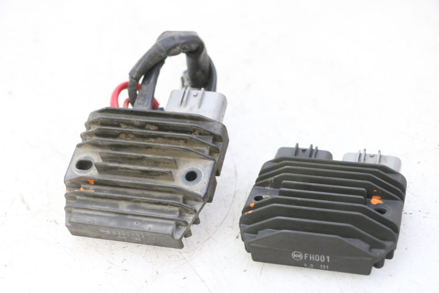 photo de REGULADOR DE CARGA YAMAHA TDM ABS 900 (2002 - 2014) - Vista principal