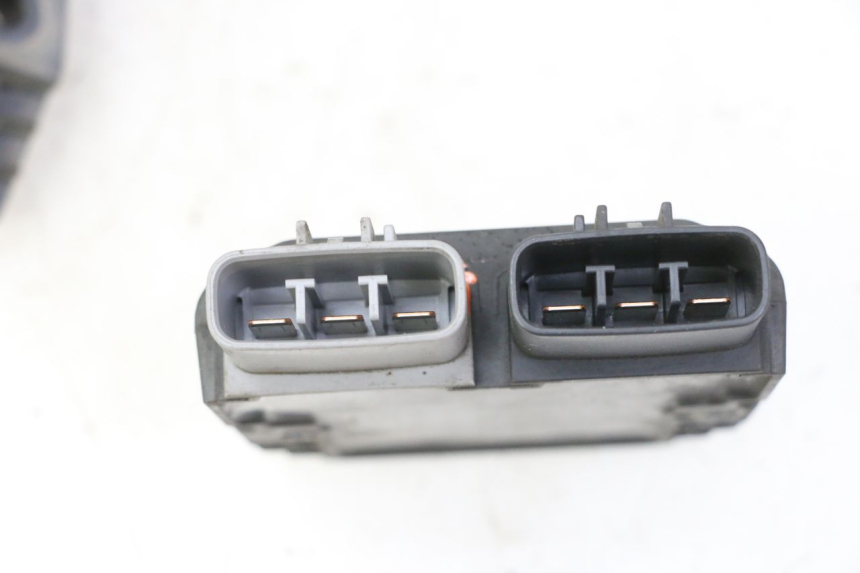 photo de REGULADOR DE CARGA YAMAHA TDM ABS 900 (2002 - 2014) - Peça verificada