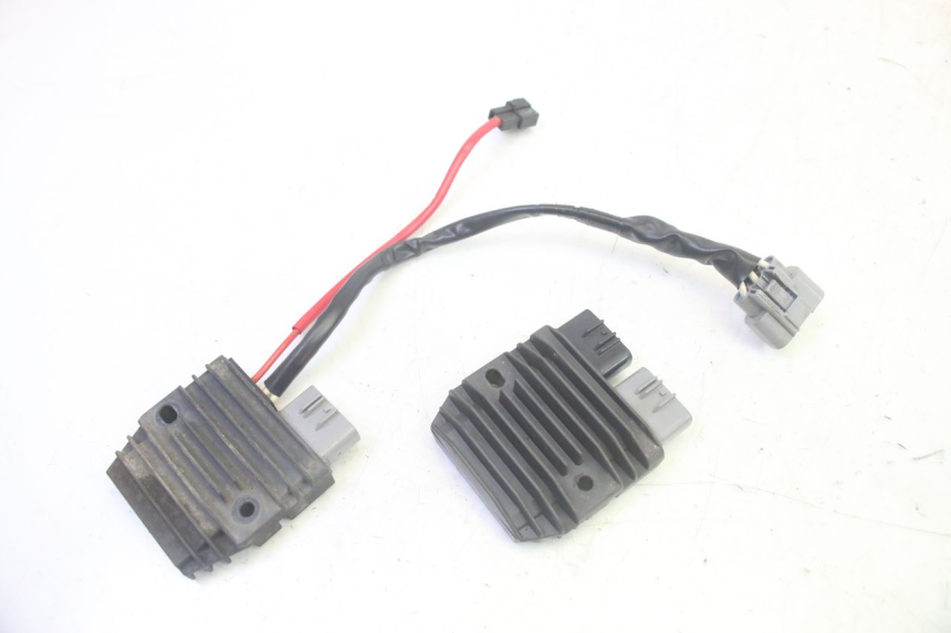 photo de REGULADOR DE CARGA YAMAHA TDM ABS 900 (2002 - 2014) - Vista principal