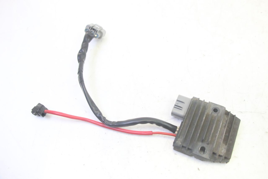 photo de REGULADOR DE CARGA YAMAHA TDM ABS 900 (2002 - 2014) - Outro ângulo de visão