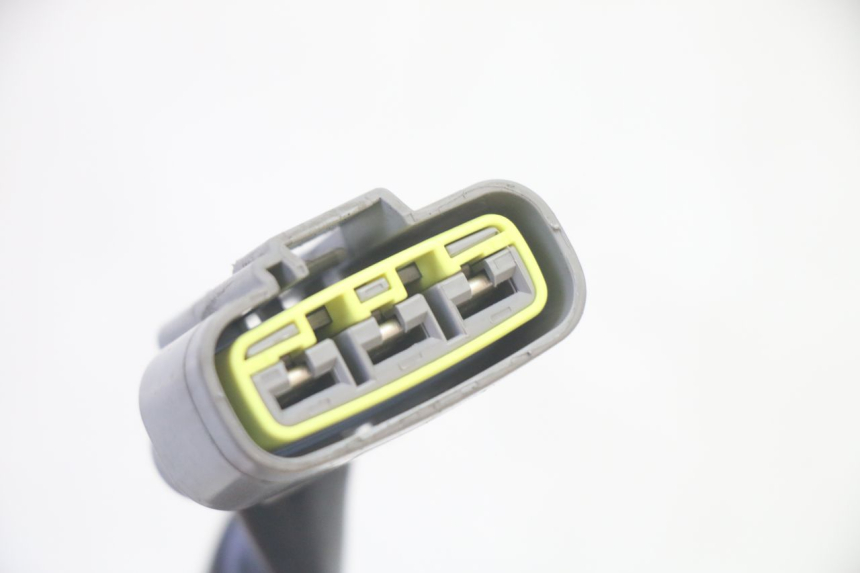 photo de REGULADOR DE CARGA YAMAHA TDM ABS 900 (2002 - 2014) - Pontos de fixação