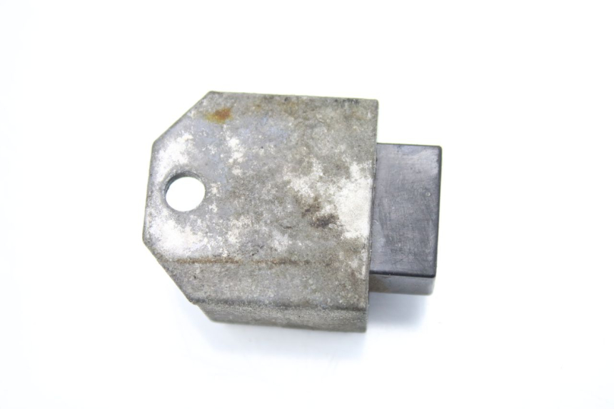 photo de REGULADOR DE CARGA PEUGEOT TKR TREKKER FURIOUS 50 (2005 - 2014) - Zoom do estado de desgaste