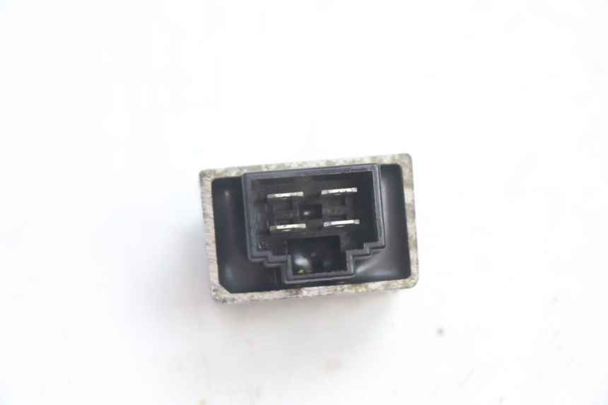 photo de REGULADOR DE CARGA PEUGEOT TREKKER TKR 50 (2005 - 2014) - Outro ângulo de visão