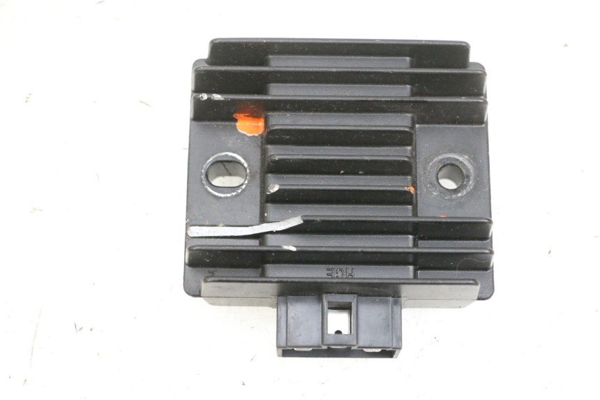 photo de REGULADOR DE CARGA YAMAHA TRICITY 300 (2020 - 2024) - Vista principal