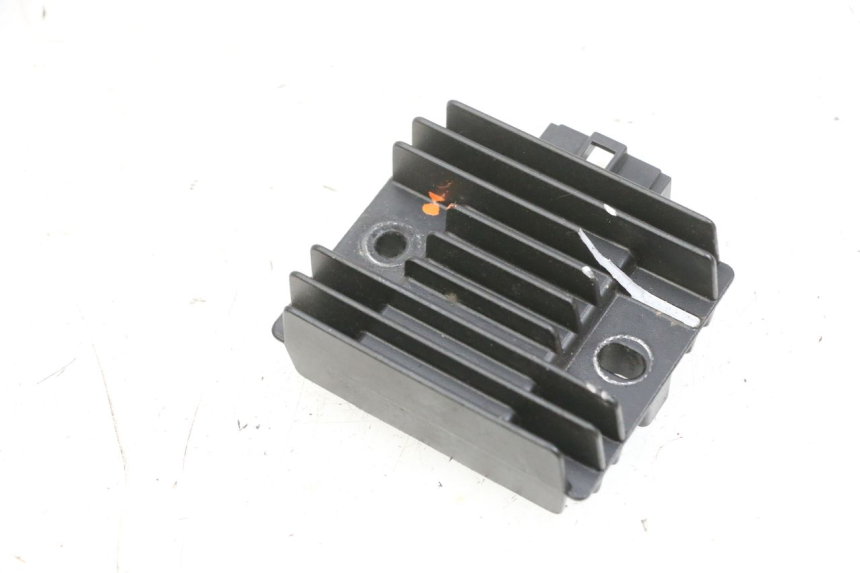 photo de REGULADOR DE CARGA YAMAHA TRICITY 300 (2020 - 2024) - Vista geral